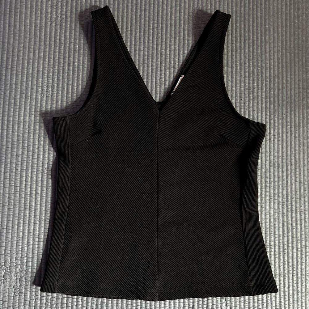 H&M Vneck Top Sz S